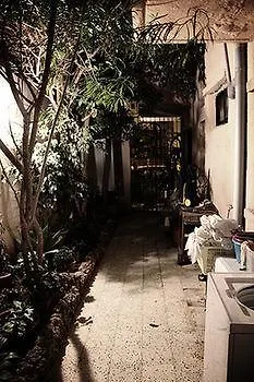 Green Grove Guest House San Ġiljan